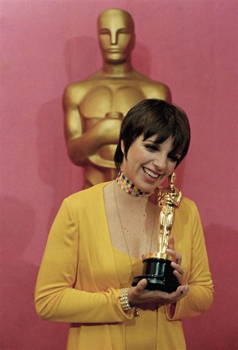 photos the life of liza minnelli who turns 74 today trending