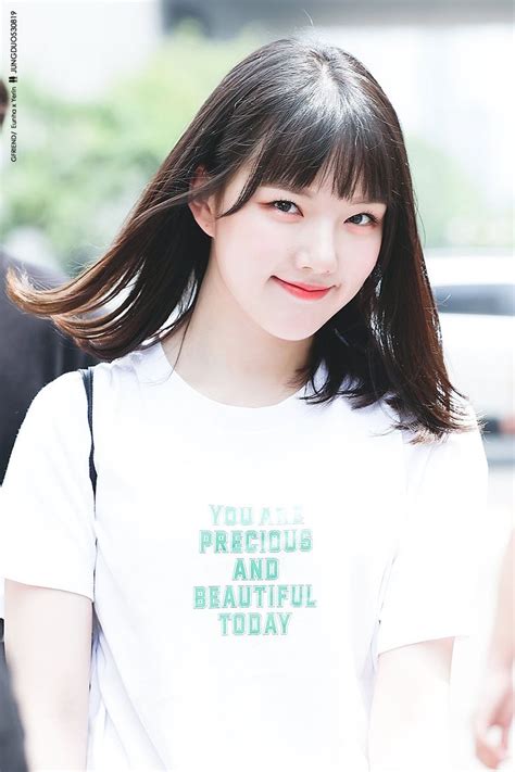 Pin Oleh Ojasvi Negi Di Gfriend Yerin Putri