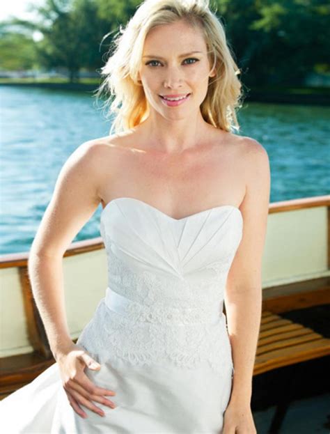 Lea Ann Belter Harlow Sample Wedding Dress Save 70 Stillwhite