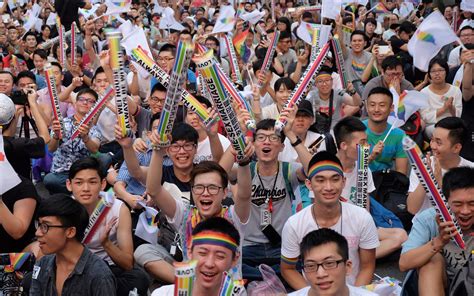 taiwan makes history with first asian gay marriage bill though some say it falls short hornet