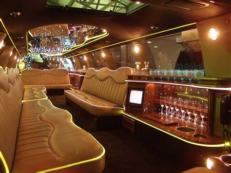 hot cars limousine interior   hummer ford