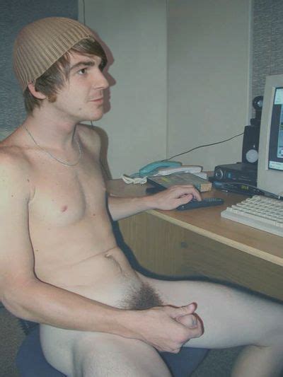 all about fake drake bell nude fakes