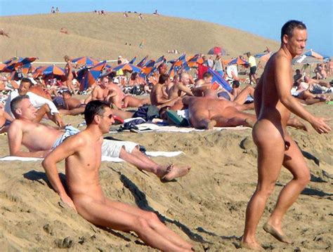 Beach Gay Porn Pics