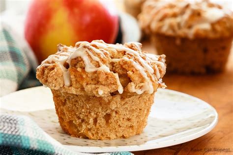 Apple Muffins With Crumb Topping Recipe