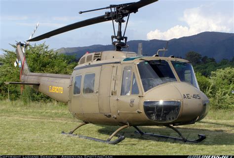 Ejercito Argentino Helicoptero Bell Uh 1h Huey Ii Imágenes Taringa