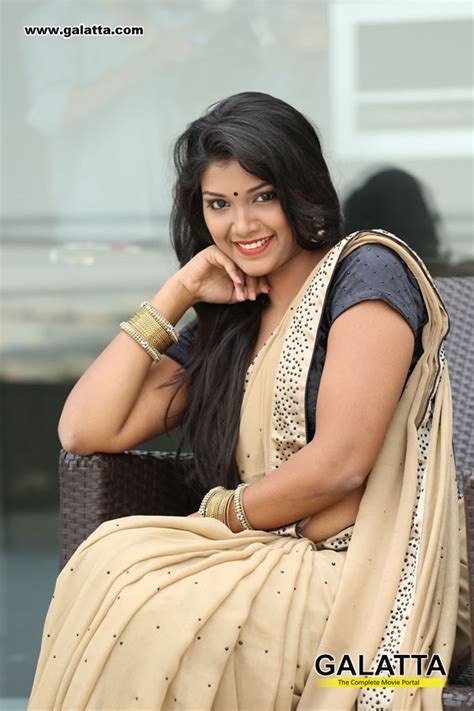 Samyuktha Tamil Actress Photos Images And Stills For Free Galatta