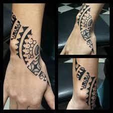 samoan tattoos leg samoantattoos maori tattoos maori tattoo frau