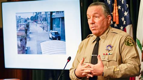 Los Angeles Deputies Break Up Underground Party Arrest 158 People Wcti