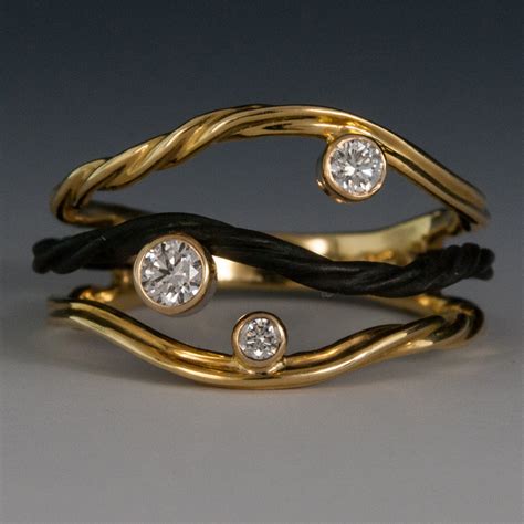 yellow goldcobalt chrome clover  wire diamond ring