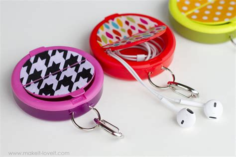 earphone holder   mint container earphones holder earphone case phone holder