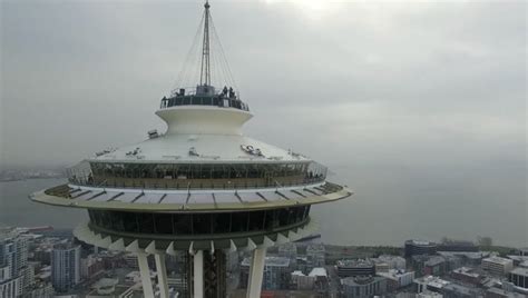 drone crashes  seattle space needle pilot  face charges