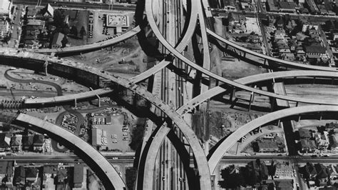 interstate highways gutted communitiesand reinforced segregation
