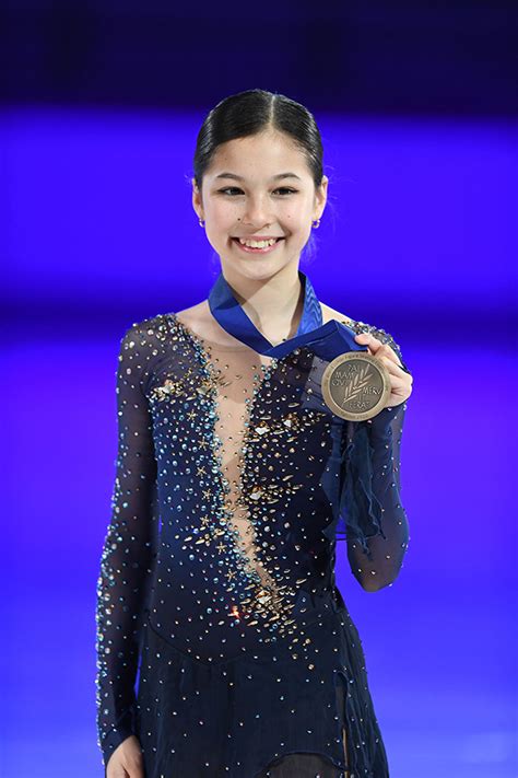 alysa liu 5 things to know about up and coming us figure skater