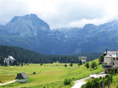 nachotrips drz  dias en los balcanes   tjentiste zabljak  kms