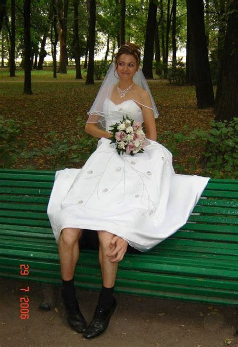 89 awkward russian wedding photos that are so bad they re