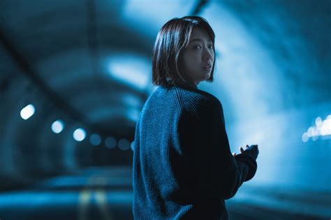 netflix movie review the call korean thriller starring park shin hye