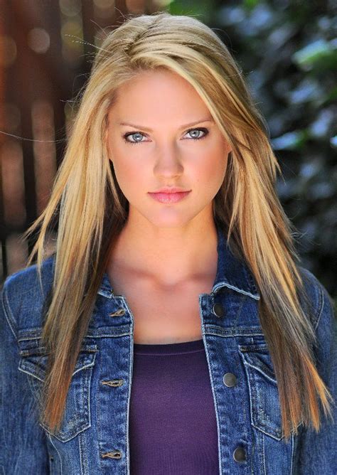 33 hot pictures of ciara hanna yellow ranger in power rangers megaforce