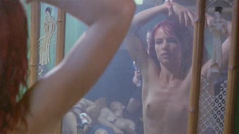 Juliette Lewis Nude Boobs In Strange Days Movie Free Video