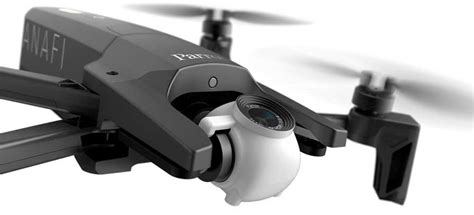 le nouveau drone anafi de parrot filme en  hdr  offre  temps de