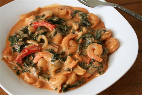 thee cook thai coconut shrimp  spinach curry