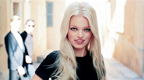 shooting daphne groeneveld find and share on giphy