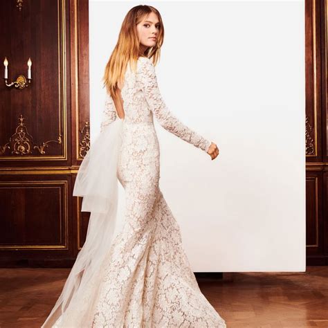 23 Elegant Long Sleeve Wedding Dresses For Winter Weddings