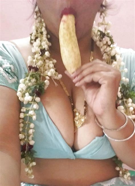 hot indian aunties cleavage excellent porn