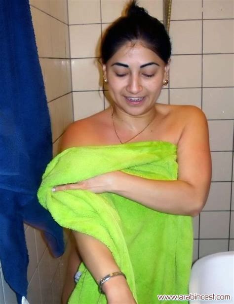صور سكس أخوات بنات صور أختة في الحمام بعد ما ناكها محارم عربي