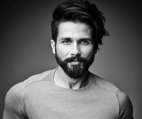 shahid kapoor biography facts childhood family life achievements