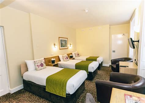 triple rooms  london darlington hotel