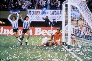 1978 World Cup Final Revisited Mario Kempes Scores Twice As Argentina