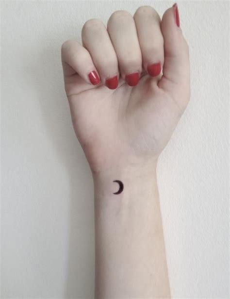 38 best moon hand tattoos images on pinterest tattoo ideas ink and small tattoo