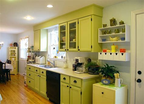 ide   desain dapur minimalis cantik berwarna hijau