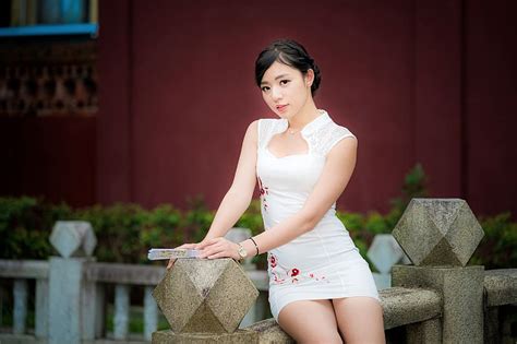 Kiki Hsieh Model Dress Asian Brunette Hd Wallpaper Peakpx