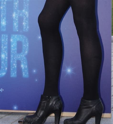 Celebrity Legs And Feet In Tights Sophie Ellis Bextor`s