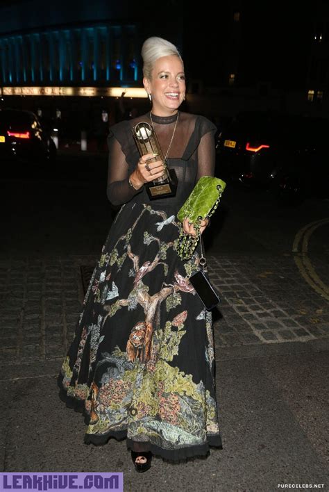 leaked lily allen flashes her boobs in see through