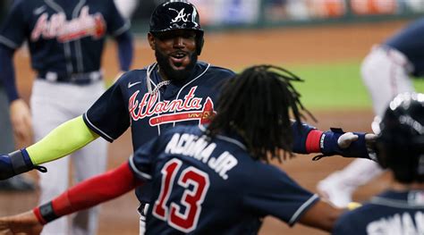 braves win game   dodgers     series lead  nlcs sports illustrated