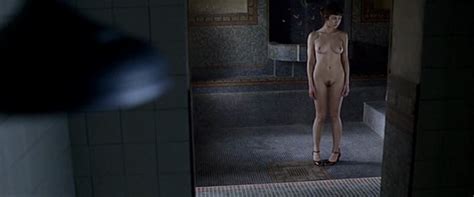 Naked Olga Kurylenko In L Annulaire