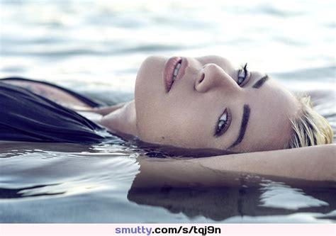 girl female woman relaxing sexy bella model face