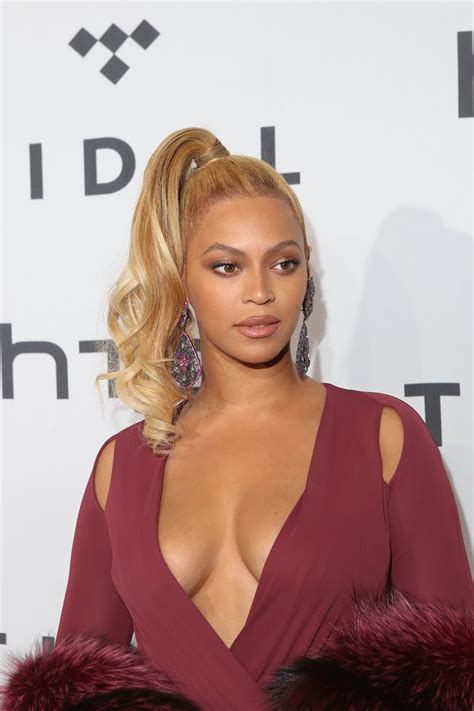 beyonce cleavage 31 photos thefappening