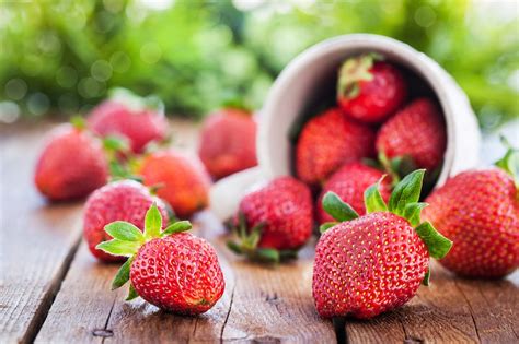 ungewoehnliche rezeptideen mit erdbeeren
