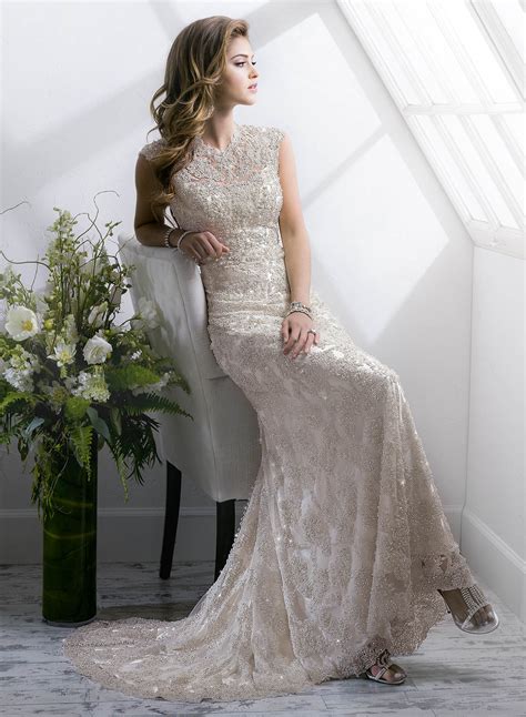 10 Breathtaking Designer Wedding Dresses 2014 – Bestbride101