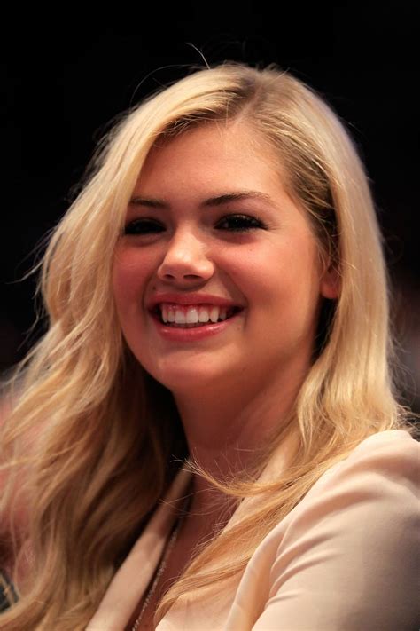 Kate Upton The 20 Year Old Sports Illustrated Cover Girl