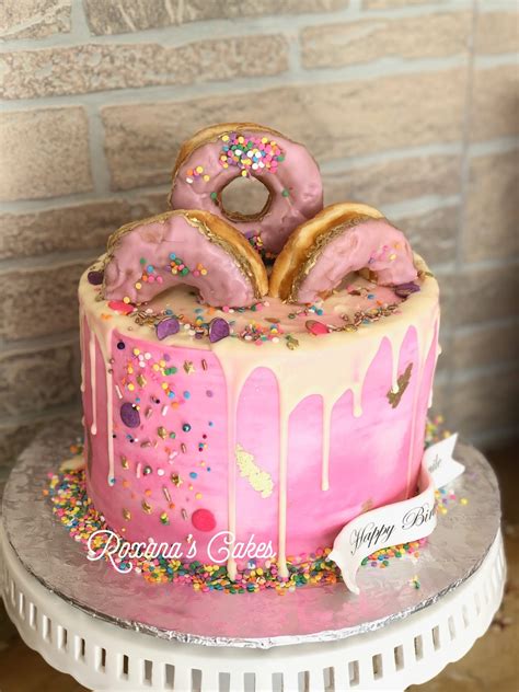 baking  roxanas cakes donut birthday cake