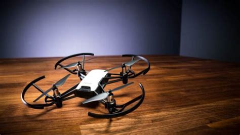 dron dji tello  mp stabilizirana kamera dronesbg