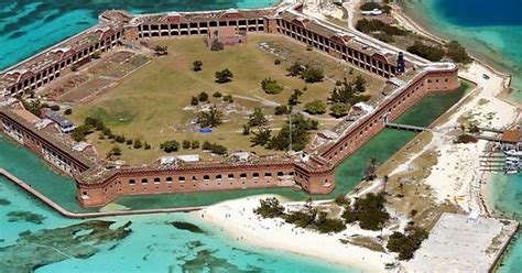 Fort Jefferson The Largest Masonry Structure In The
