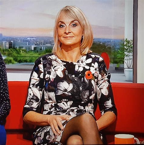 louise minchin sexy uk news reader with incredible legs