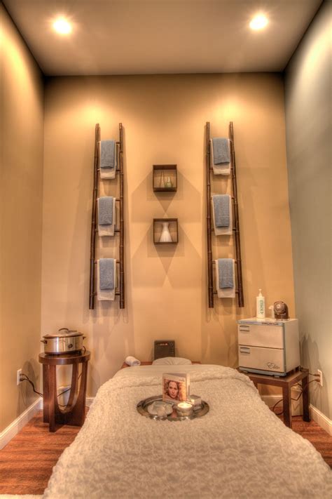 our relaxing massage room located at key to life therapies
