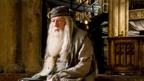 Potter Fans React To J K Rowling’s Revelation Dumbledore