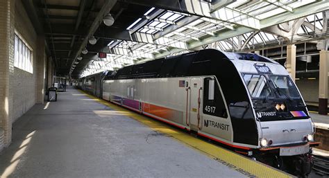 nj transit sues fired employee  called agency  runaway train
